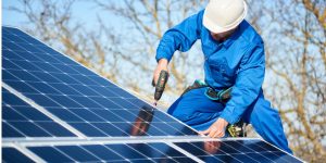 Installation Maintenance Panneaux Solaires Photovoltaïques à Roquiague